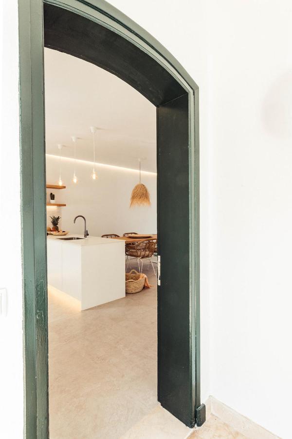 Apartamento Las Golondrinas Arenal - Adults Only Arenal d'en Castell Eksteriør bilde