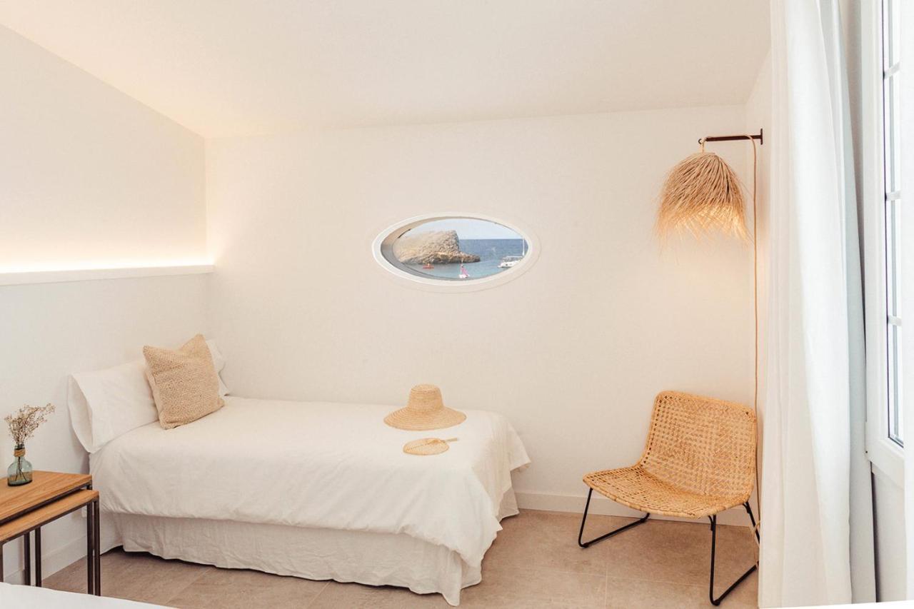 Apartamento Las Golondrinas Arenal - Adults Only Arenal d'en Castell Eksteriør bilde
